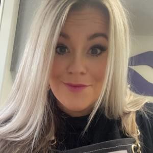 Meet your Posher, Candace